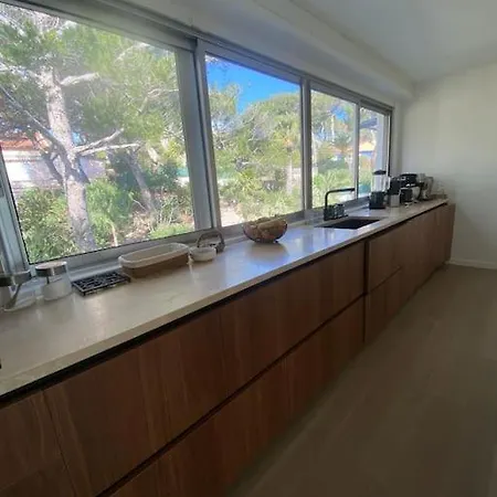 Cap D Contemporaine Pied Dans L Eau 昂蒂布